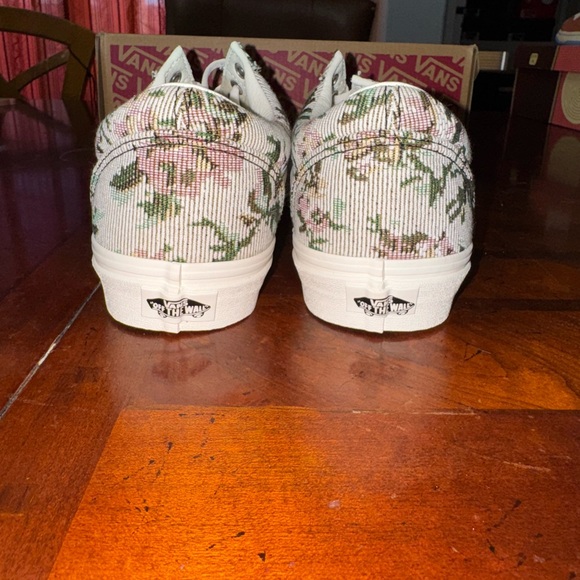 Men’s vans - Picture 5 of 6